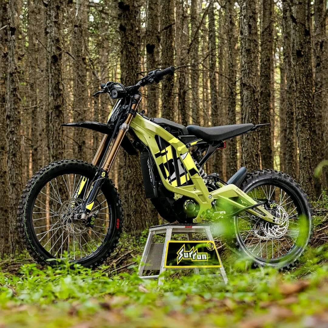 2025 Surron Light Bee X Electric Bike [Black Edition Stock]